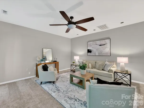 $725,000 | 19040 Oakhurst Boulevard, Cornelius, NC 28031