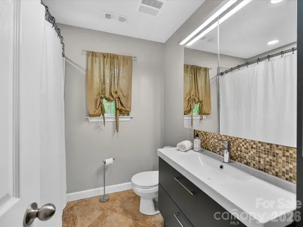 $725,000 | 19040 Oakhurst Boulevard, Cornelius, NC 28031