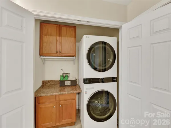 $725,000 | 19040 Oakhurst Boulevard, Cornelius, NC 28031
