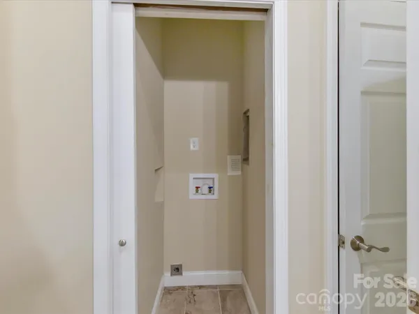 $725,000 | 19040 Oakhurst Boulevard, Cornelius, NC 28031