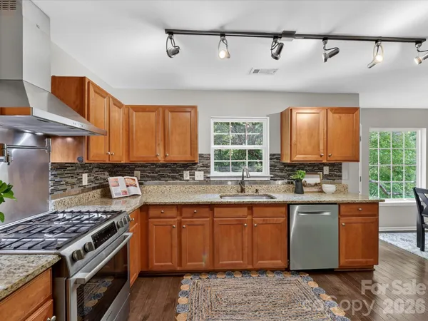 $725,000 | 19040 Oakhurst Boulevard, Cornelius, NC 28031
