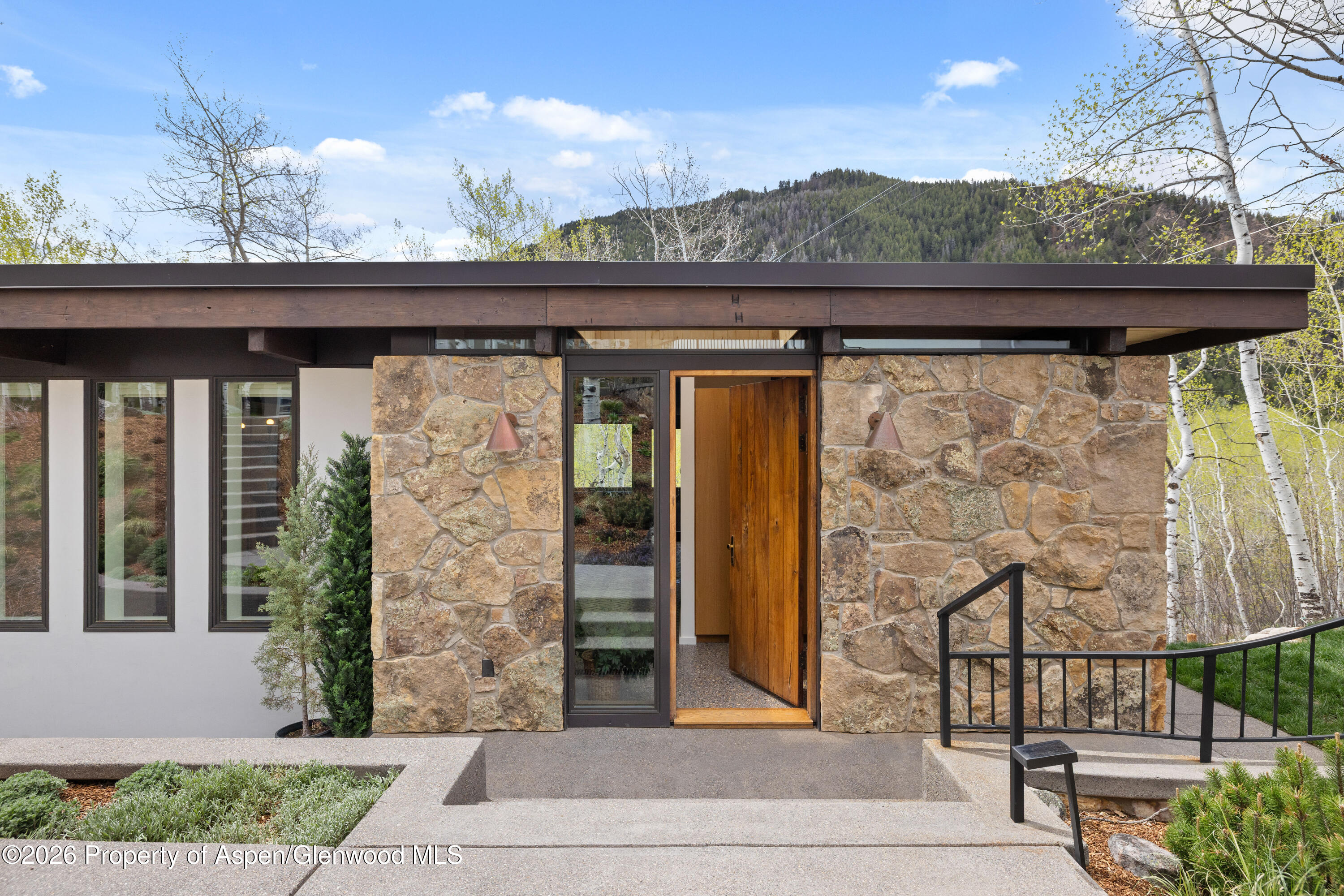 284 Eastwood Road Aspen, CO 81611 - Photo 3 of 32 02-284EastwoodRd_2604_0772