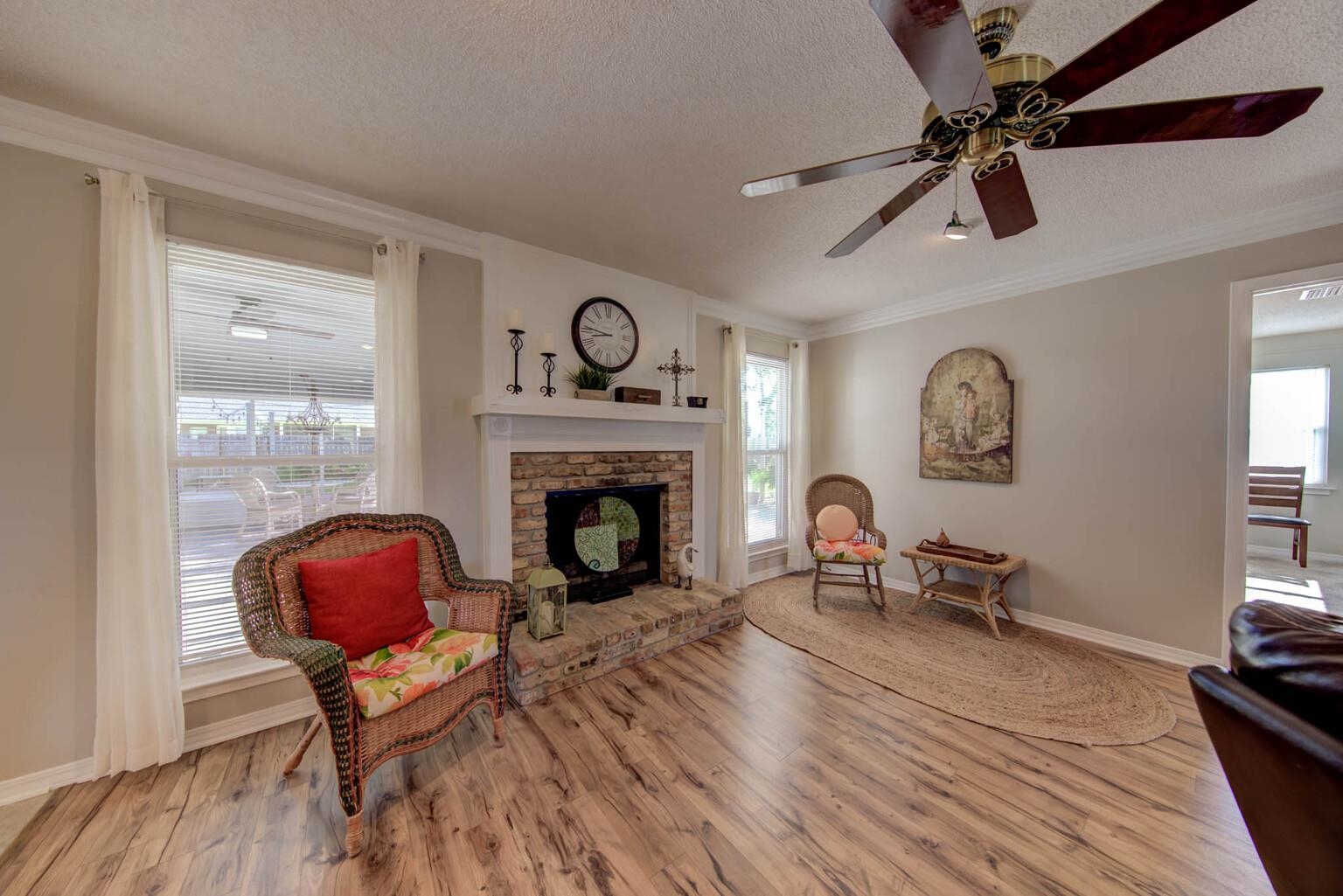 304 West Palm Avenue Foley, AL 36535 - Photo 4 of 18 Living Room