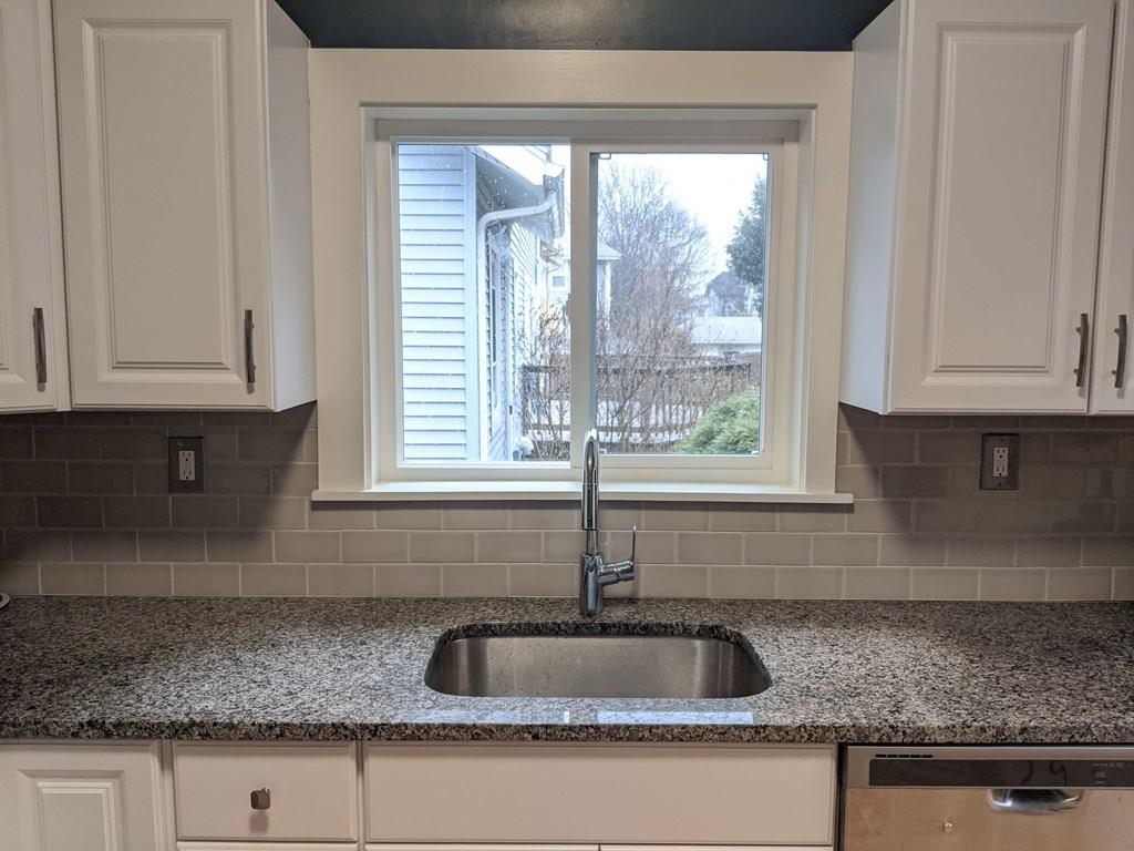 75 Colby Road Quincy, MA 02171 - Photo 4 of 28 Gallery Image 4