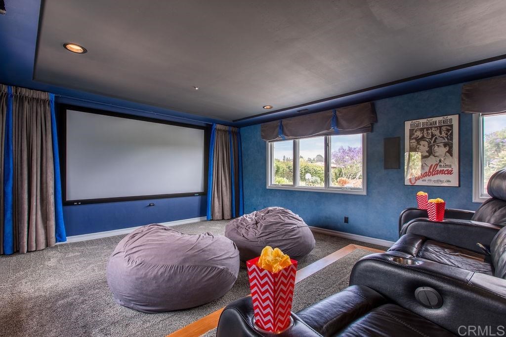 2450 Teten Way Encinitas, CA 92024 - Photo 17 of 25 Home theatre