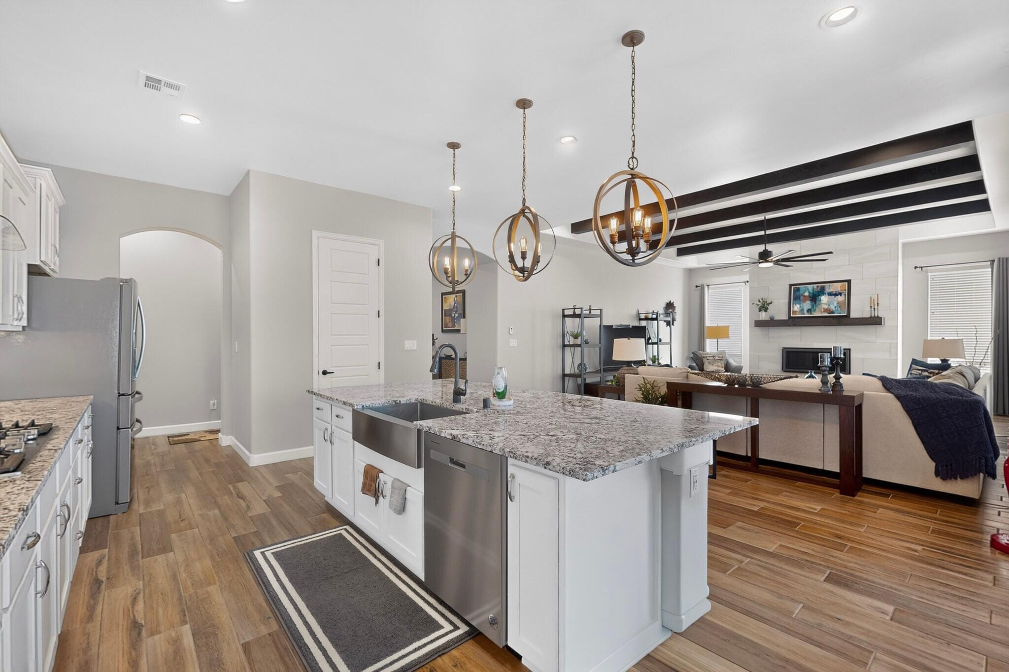 5801 Ridgeline Place Rio Rancho, NM 87144 - Photo 12 of 44 Gallery Image 12
