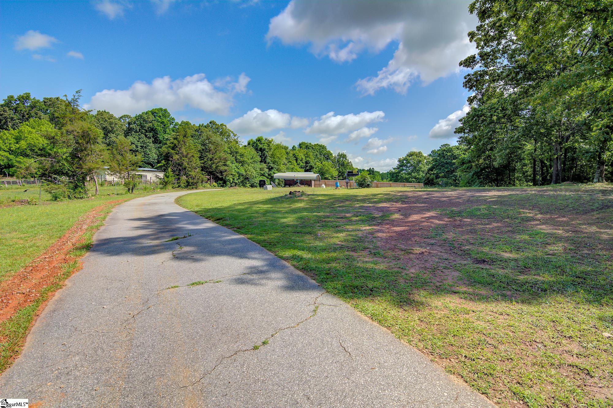 350 Riggins Road Pickens, SC 29671 - Photo 13 of 25