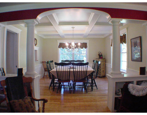 49 Glendale Road Sturbridge, MA 01518 - Photo 5 of 17