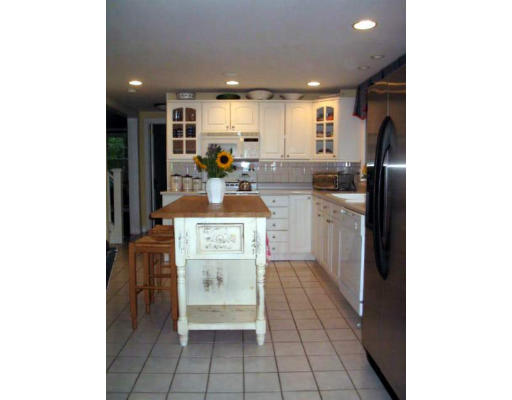 46 Smith Road Hingham, MA 02043 - Photo 13 of 18 Gallery Image 13