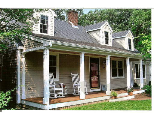 46 Smith Road Hingham, MA 02043 - Photo 2 of 18 Gallery Image 2