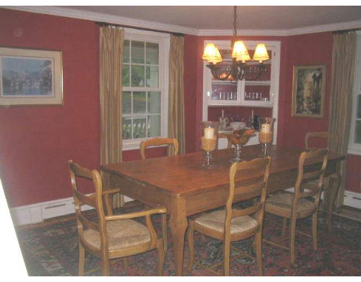 46 Smith Road Hingham, MA 02043 - Photo 6 of 18 Gallery Image 6