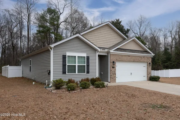 $299,000 | 577 Denali Road, Winterville, NC 28590