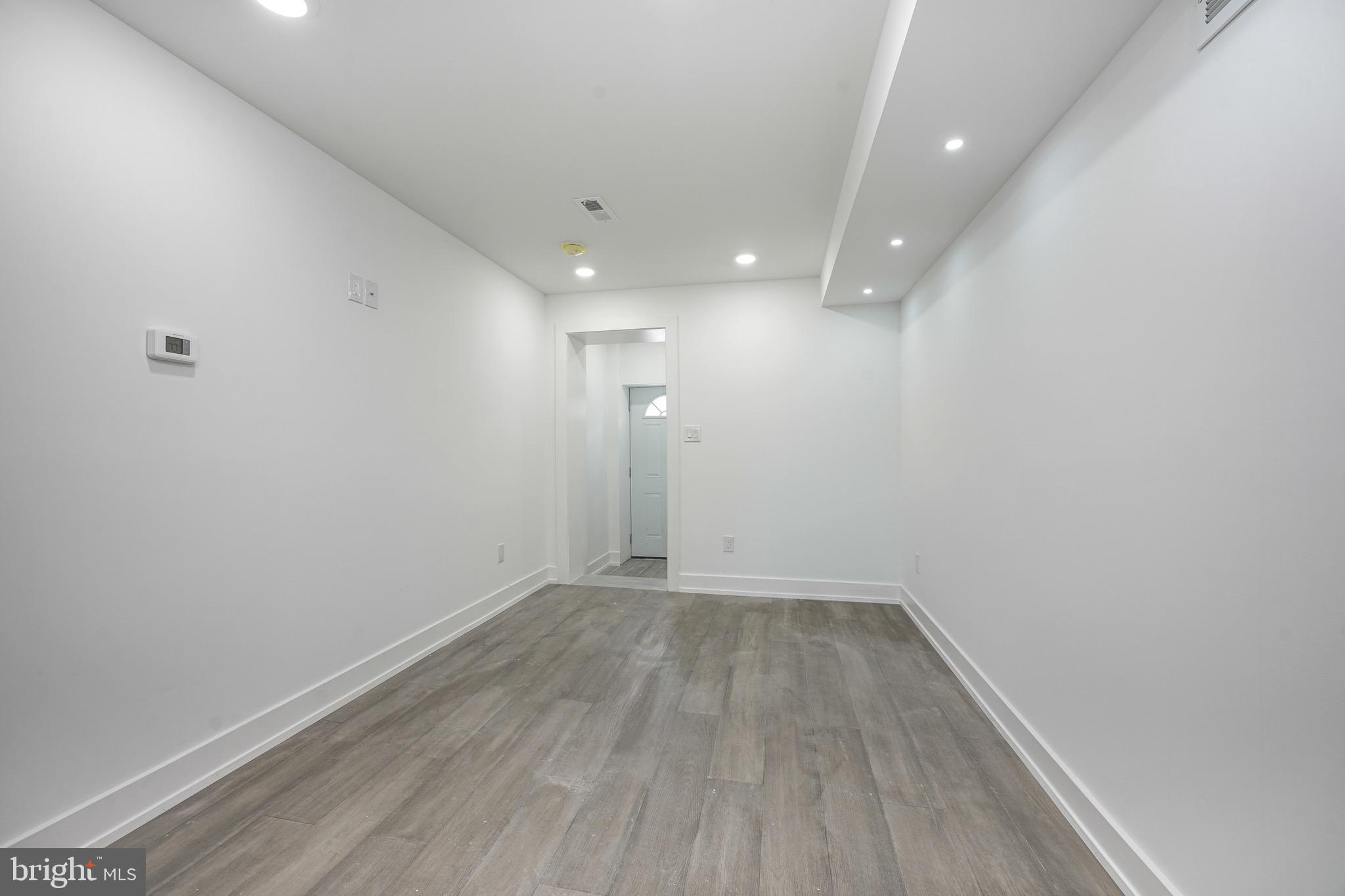 2411 West Ritner Street Philadelphia, PA 19145 - Photo 12 of 24 Gallery Image 12
