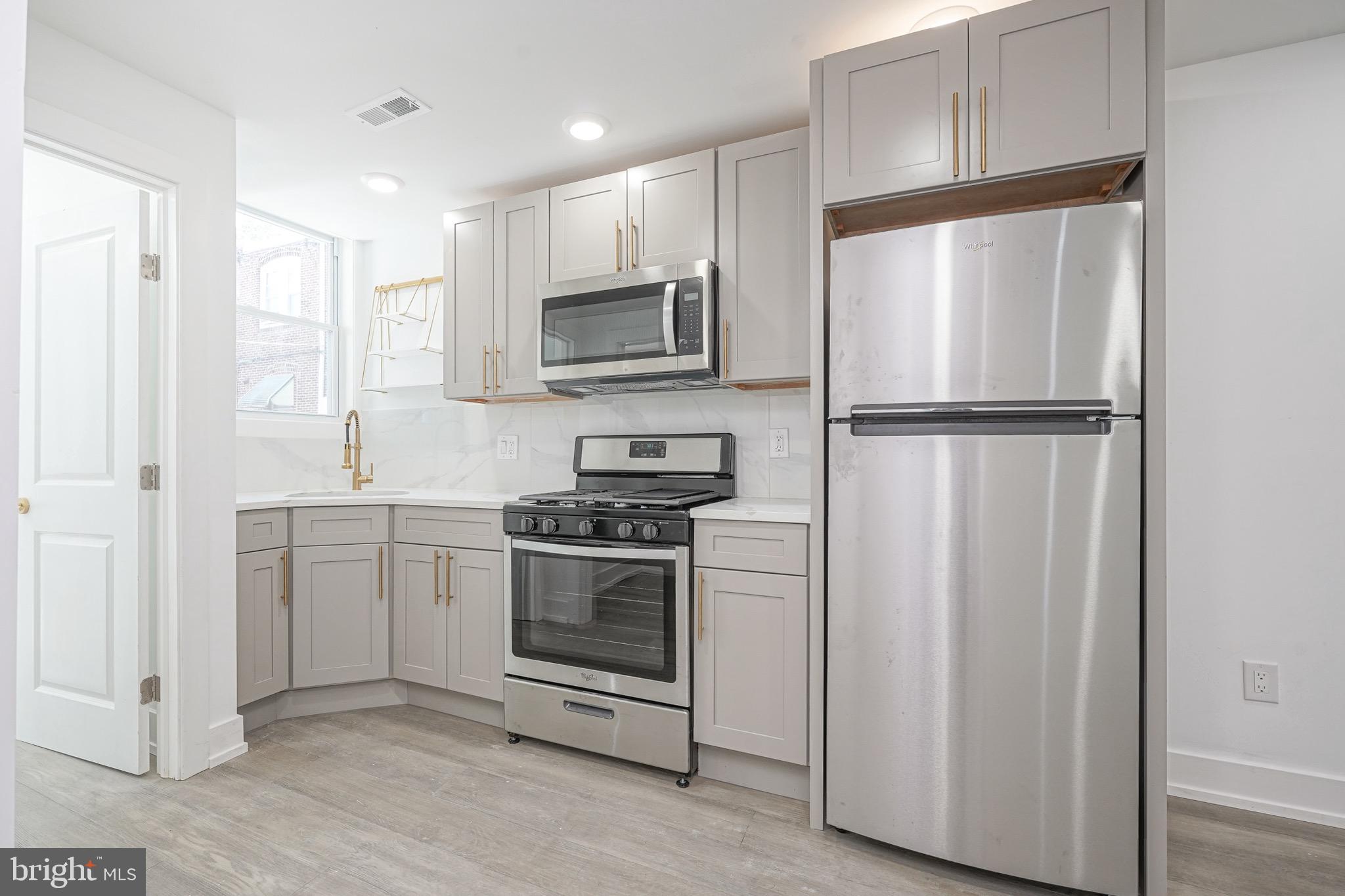2411 West Ritner Street Philadelphia, PA 19145 - Photo 17 of 24 Gallery Image 17