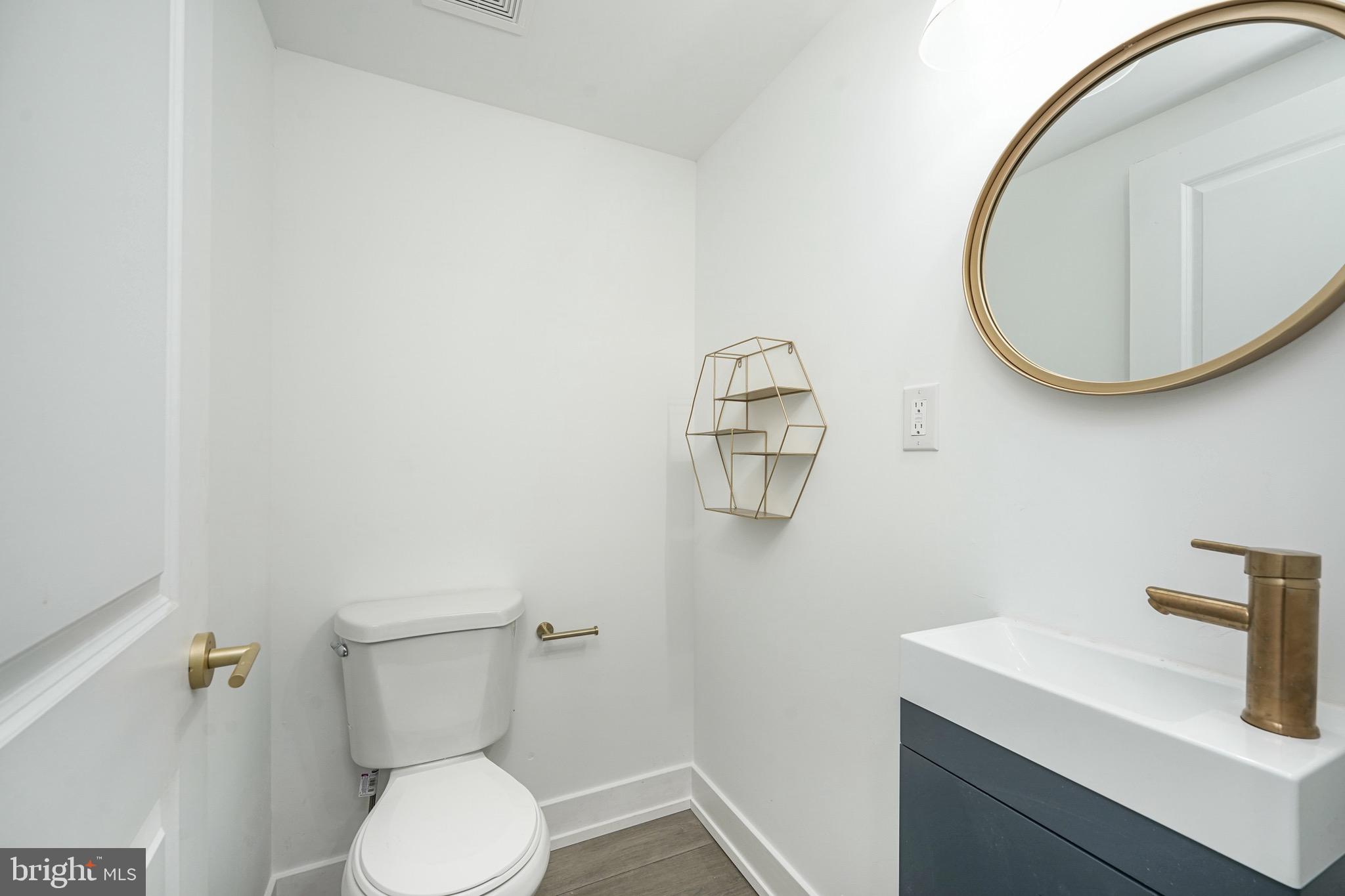 2411 West Ritner Street Philadelphia, PA 19145 - Photo 10 of 24 Gallery Image 10