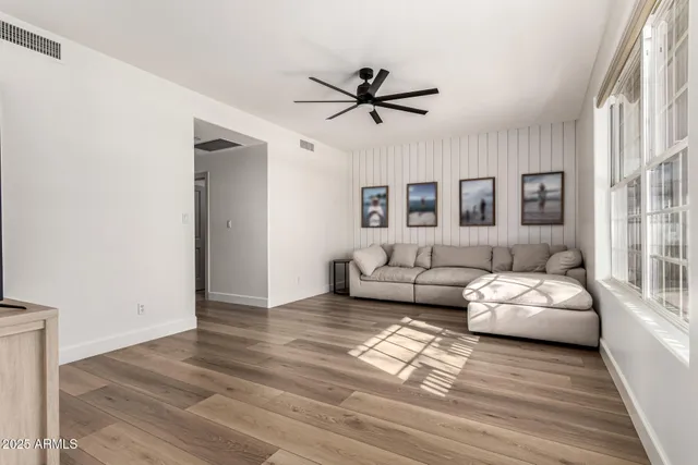 $1,875,000 | 2552 East Ridgewood Lane, Gilbert, AZ 85298