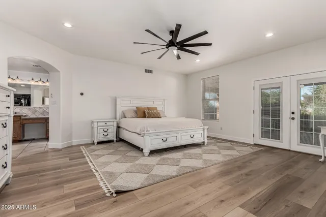 $1,875,000 | 2552 East Ridgewood Lane, Gilbert, AZ 85298