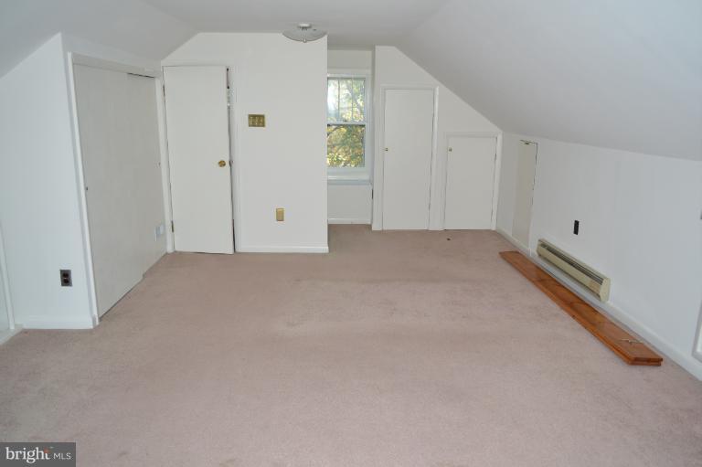 29 Overbrook Road Catonsville, MD 21228 - Photo 4 of 20 Bedroom