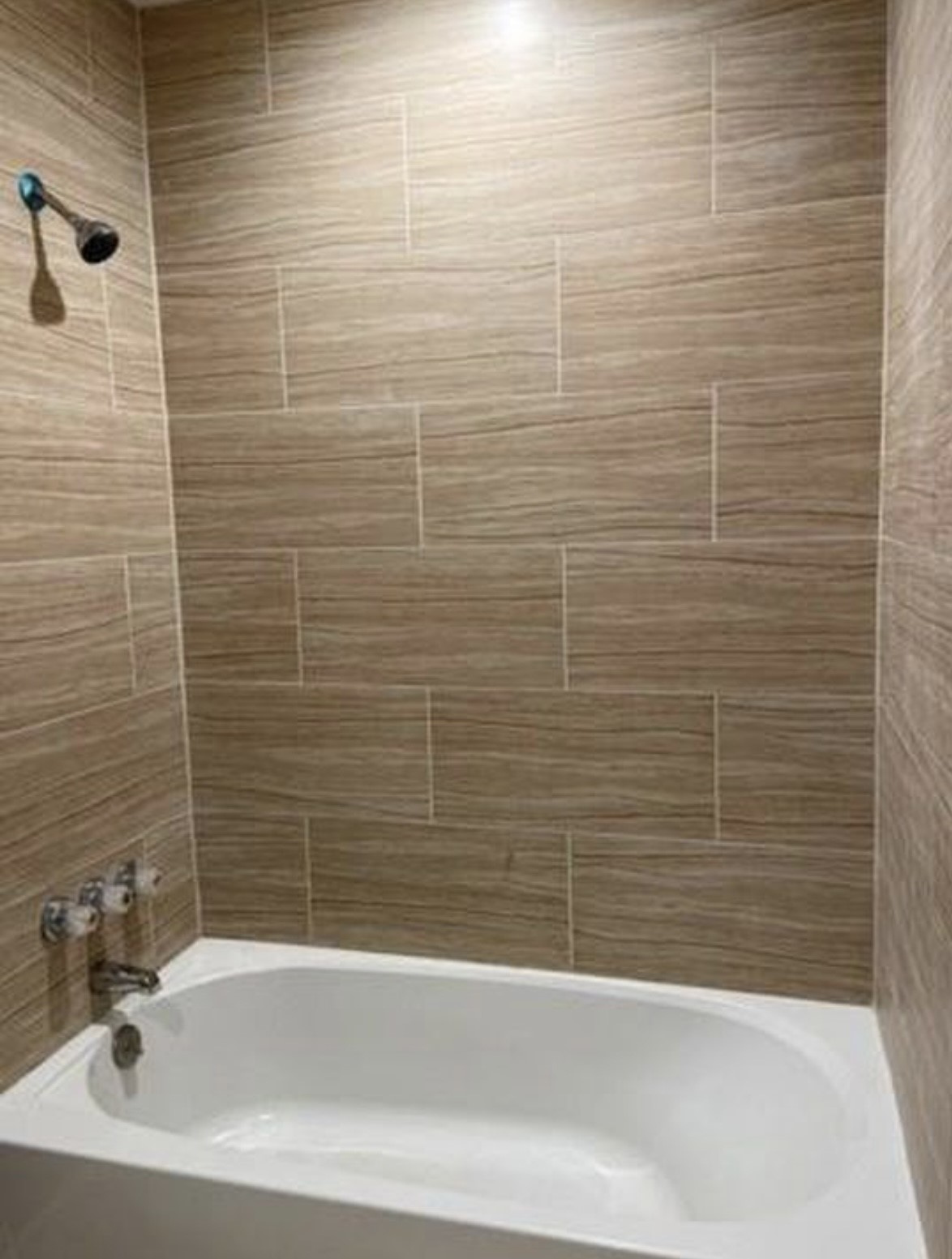 17821 Theiss Mail Rte Road, Unit C Spring, TX 77379 - Photo 12 of 21 2nd full bath