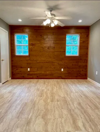 $2,000 | 17821 Theiss Mail Rte Road, Unit C, Spring, TX 77379