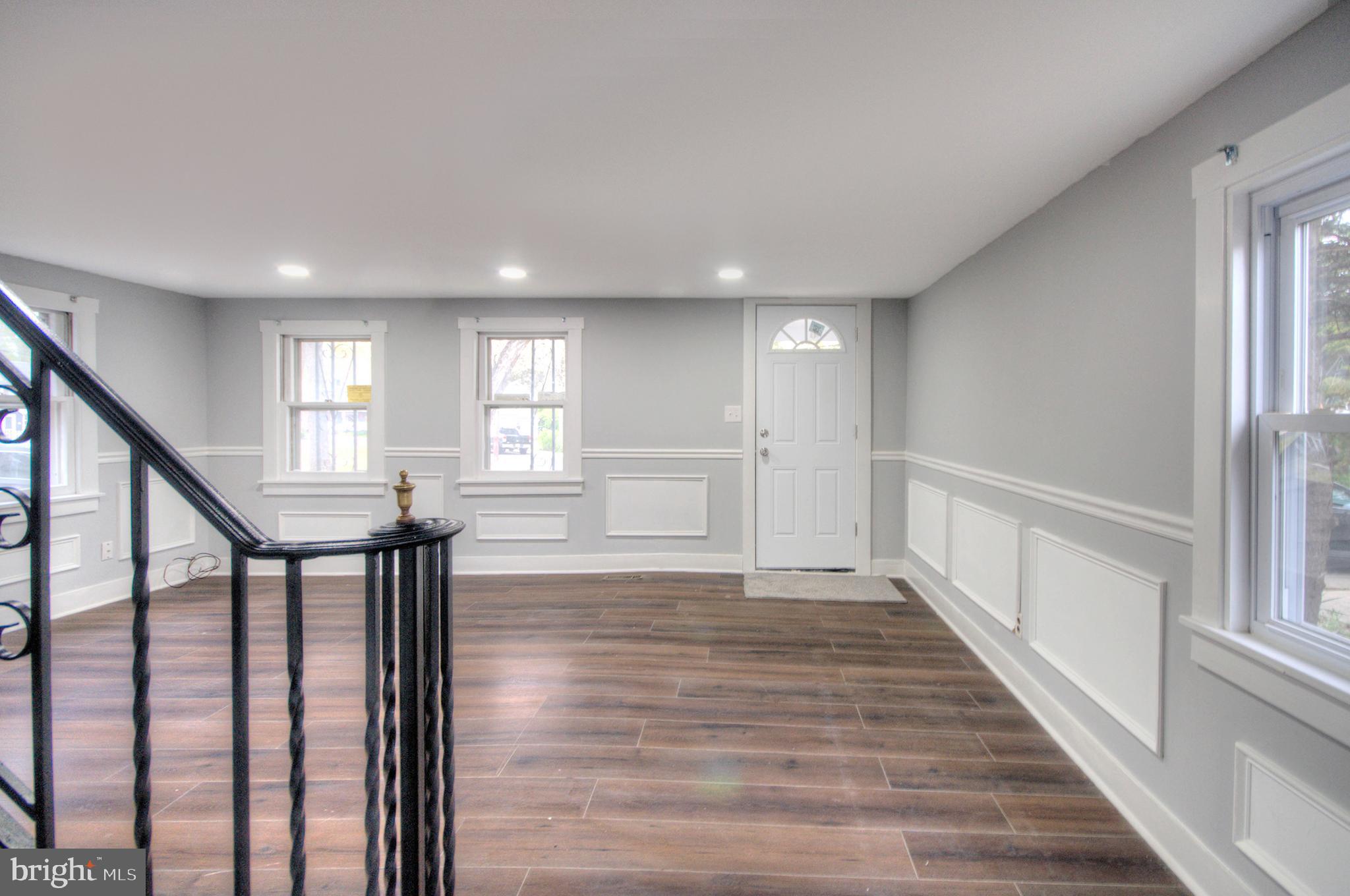 189 East Avenue Pitman, NJ 08071 - Photo 3 of 21