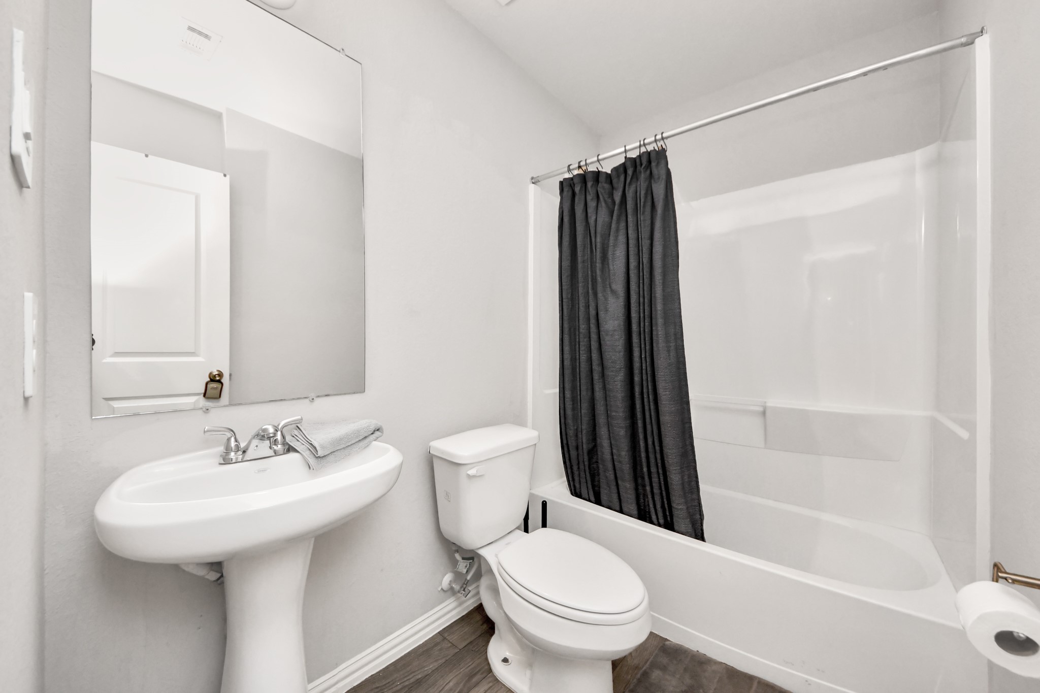 9027 Madera Road, Unit B Houston, TX 77078 - Photo 37 of 50