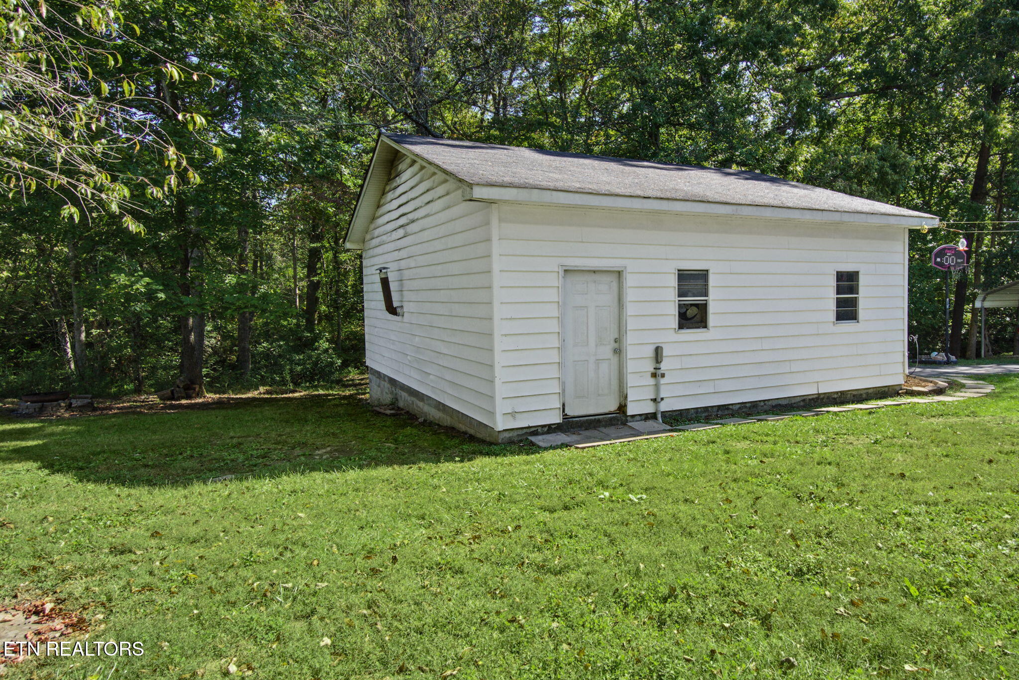 1858 Lawson Road Crossville, TN 38571 - Photo 7 of 30 7-web-or-mls-1858 Lawson Rd_27