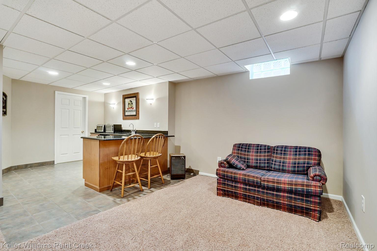 610 Springview Drive Rochester, MI 48307 - Photo 34 of 43 dsc01233-dsc01235.jpg