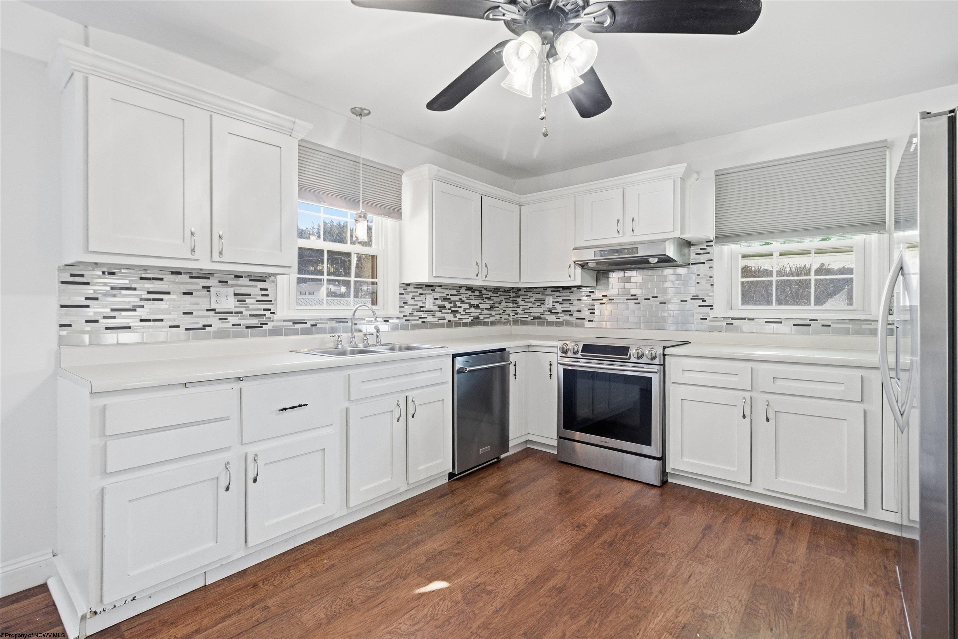 1425 Pleasant Valley Road Fairmont, WV 26554 - Photo 8 of 46 Gallery Image 8