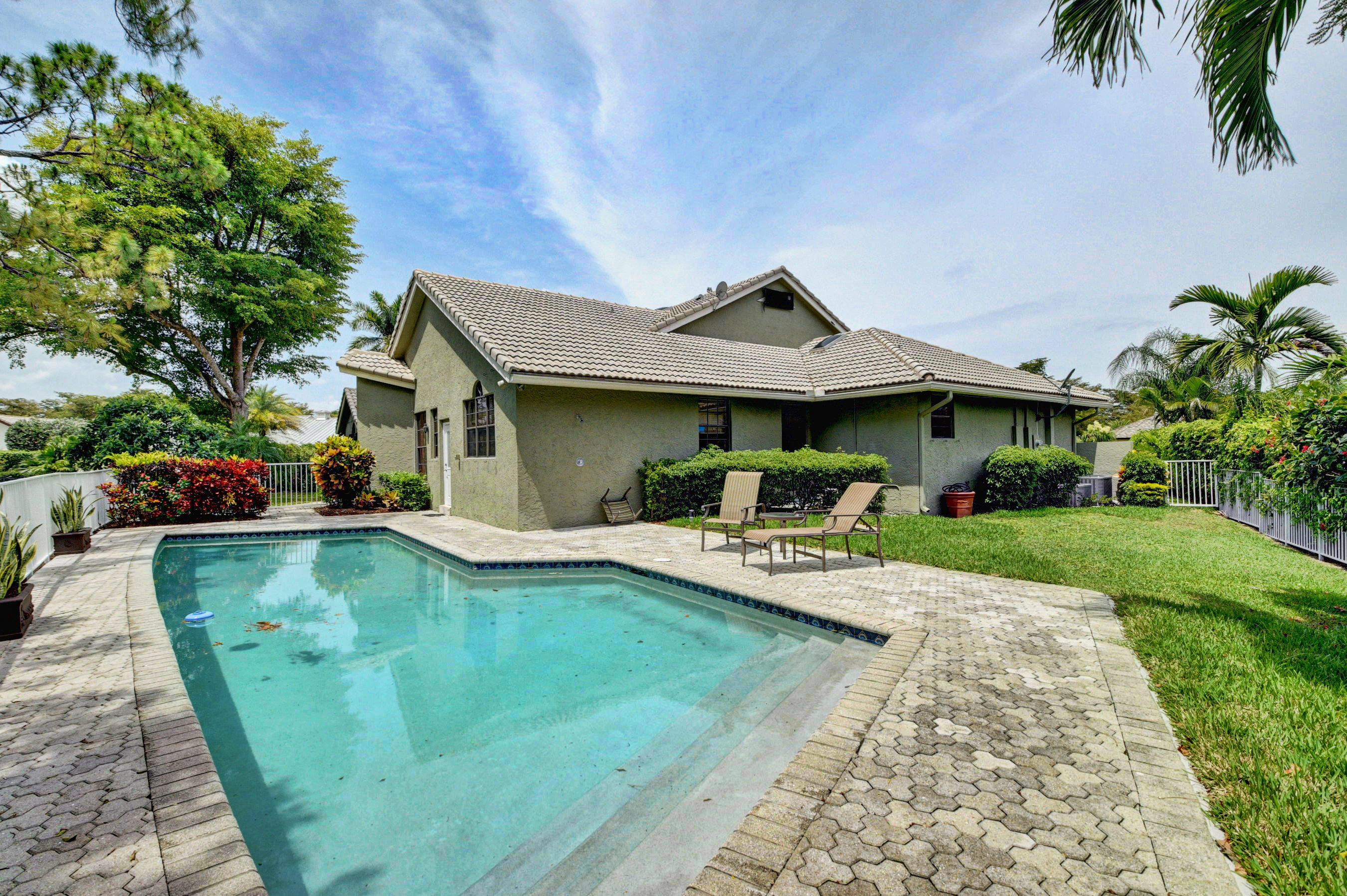 2240 Southwest 15th Place Boca Raton, FL 33486 - Photo 33 of 43 pool