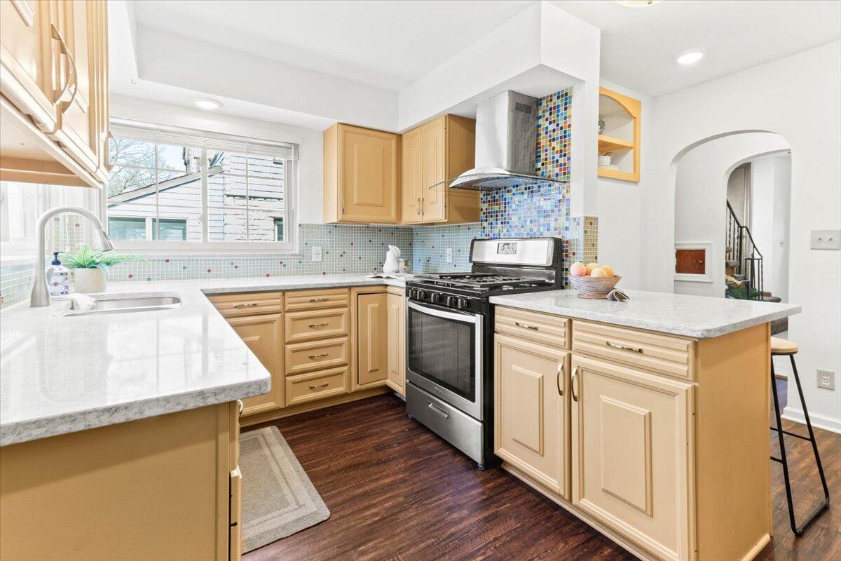 91 North Stanwood Road Bexley, OH 43209 - Photo 13 of 34 Kitchen