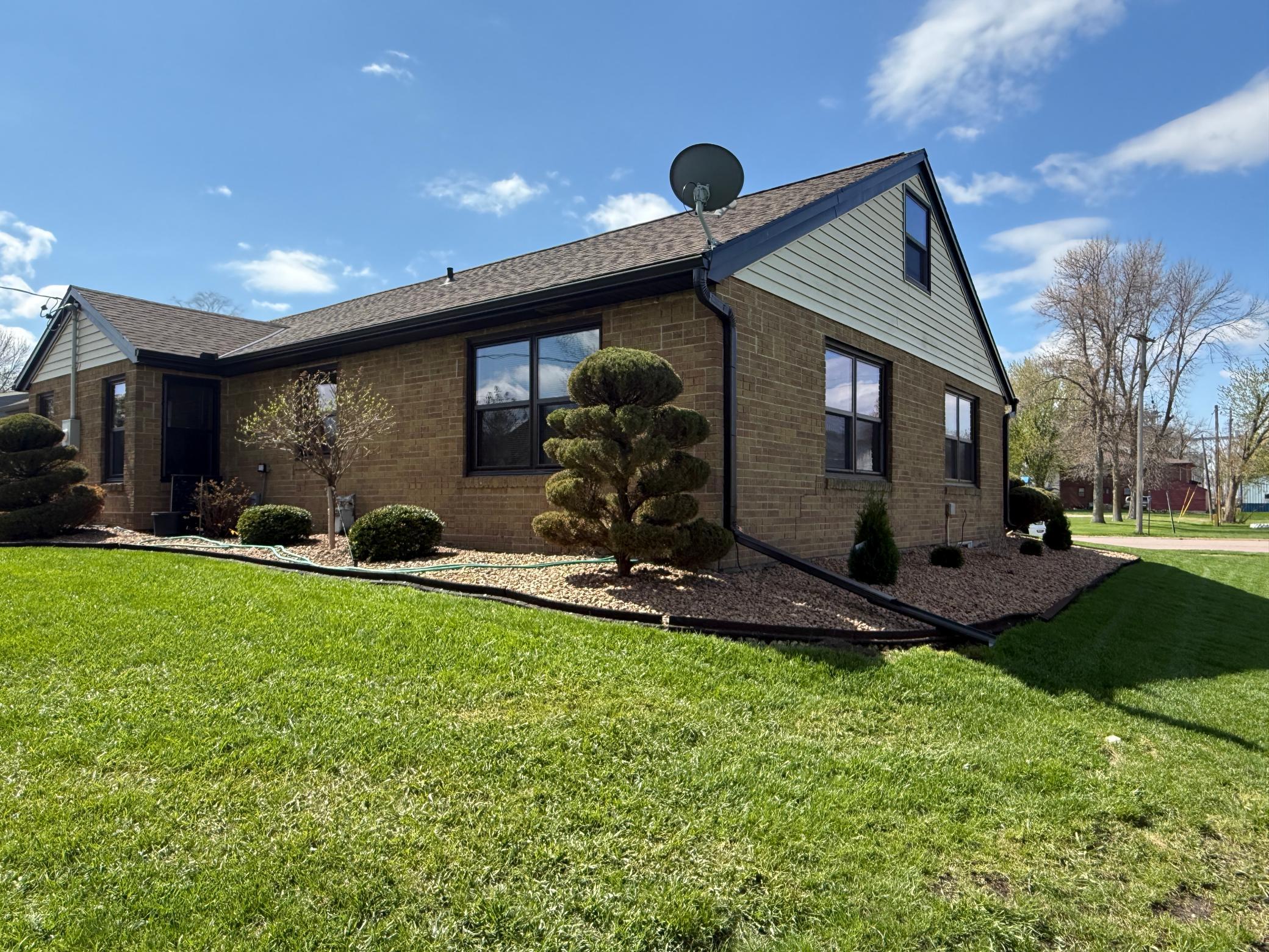 608 4th Street Morgan, MN 56266 - Photo 4 of 38