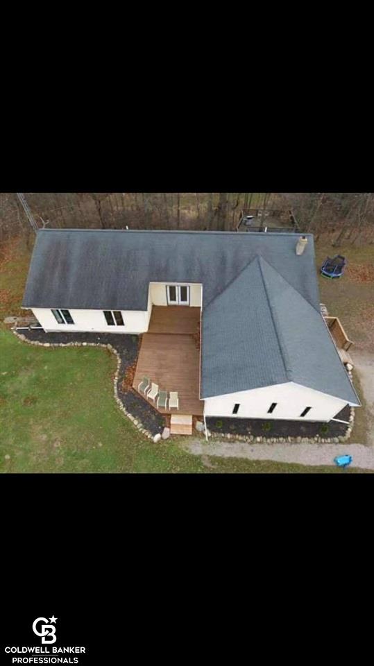 10033 O'connor Road Avoca, MI 48006 - Photo 45 of 46 drone shot of the house