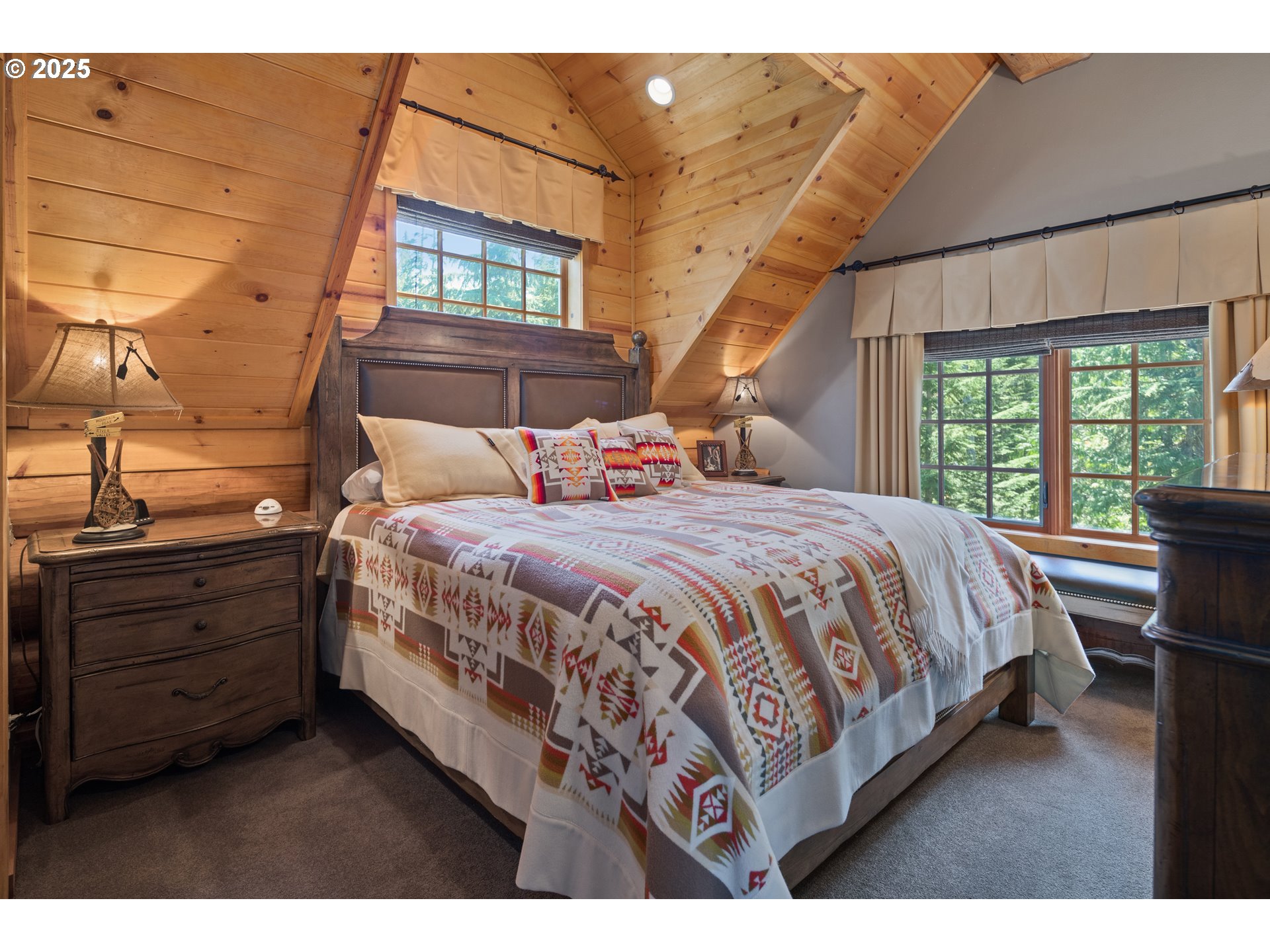 89790 East Morrison Lane Government Camp, OR 97028 - Photo 45 of 48 a bed sitting in a bedroom next to a window