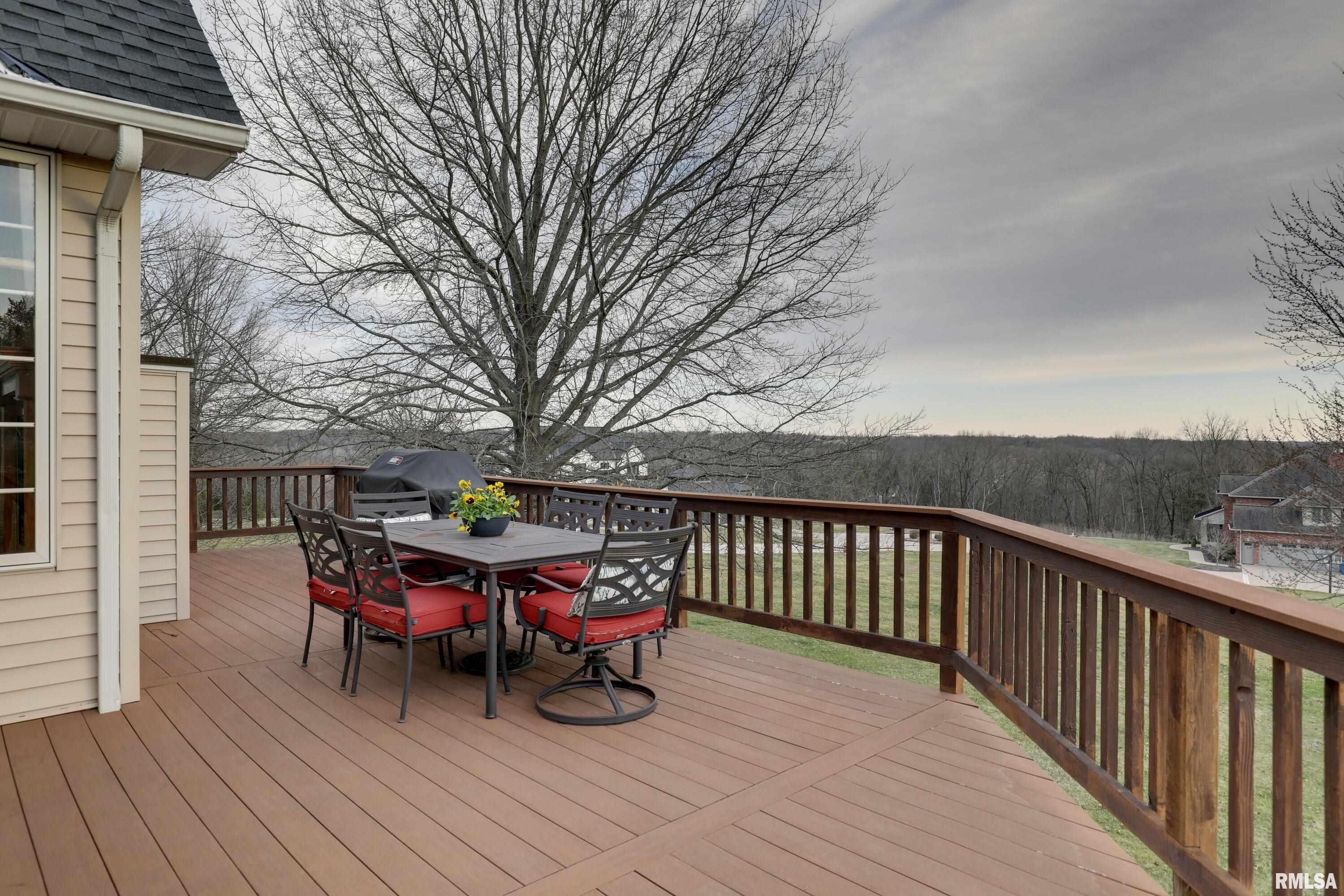 3510 Timberline Drive Quincy, IL 62305 - Photo 9 of 32