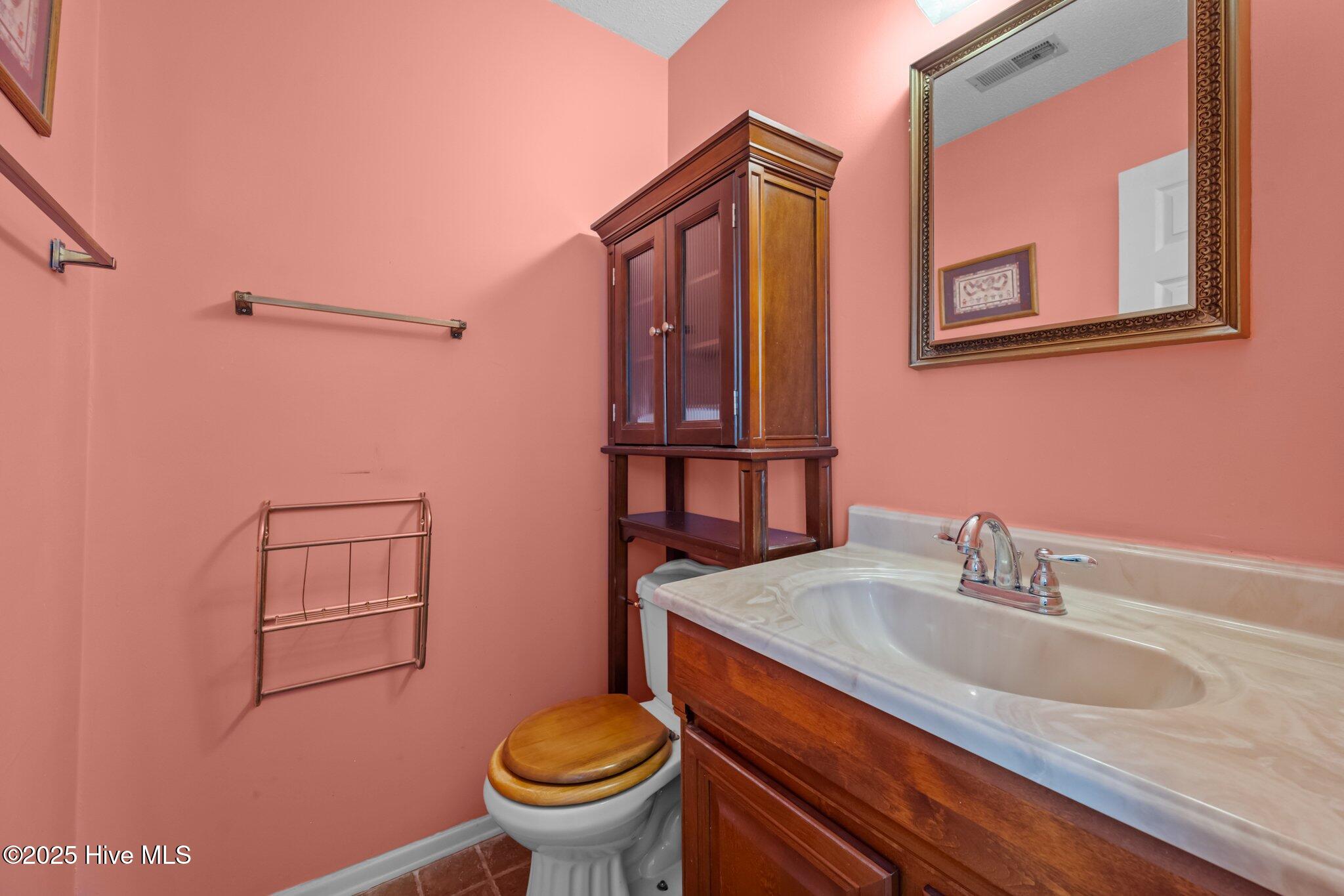 103 Silver Leaf Drive Jacksonville, NC 28546 - Photo 13 of 33 18-web-or-mls-_RAD8337