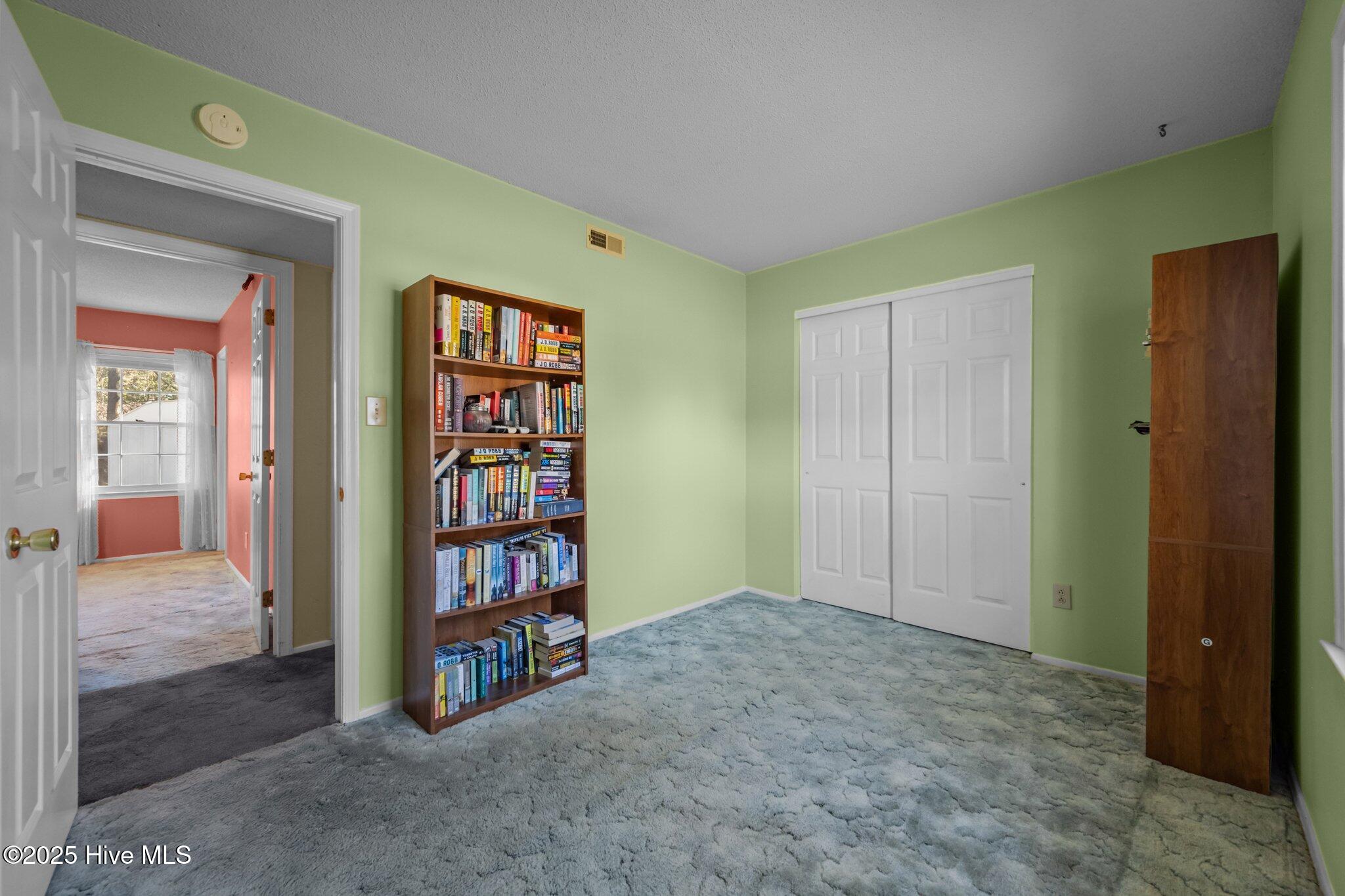 103 Silver Leaf Drive Jacksonville, NC 28546 - Photo 21 of 33 29-web-or-mls-_RAD8415