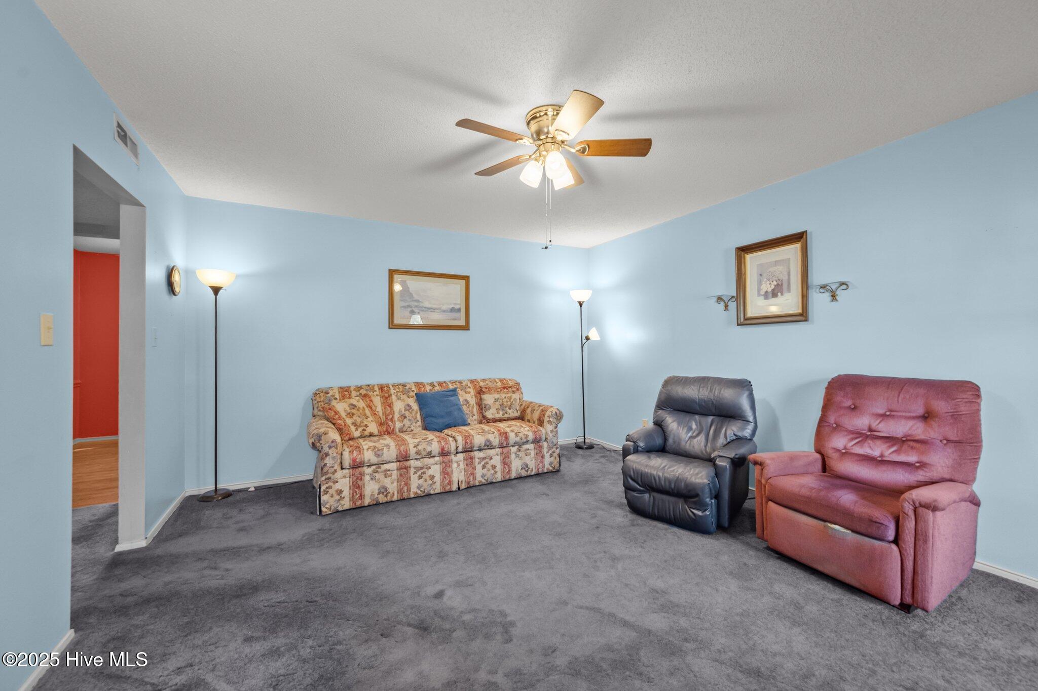 103 Silver Leaf Drive Jacksonville, NC 28546 - Photo 2 of 33 31-web-or-mls-_RAD8436