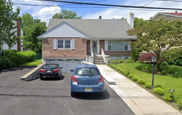 $3,100 | 36 Roanoke Avenue, Unit 2, Rye Brook, NY 10573