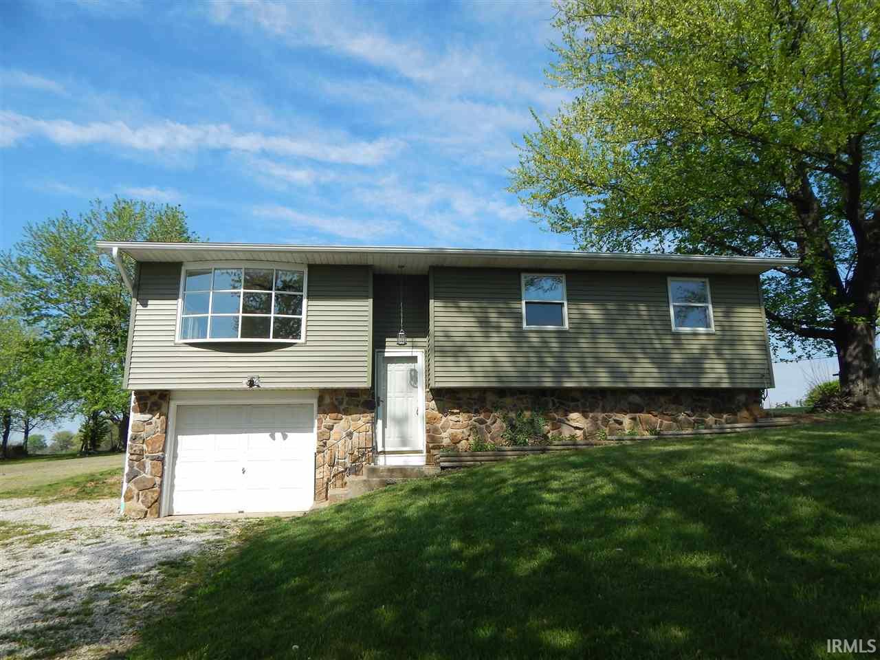 167 Anderson Road Bedford, IN 47421 - Photo 1 of 18 Gallery Image 1