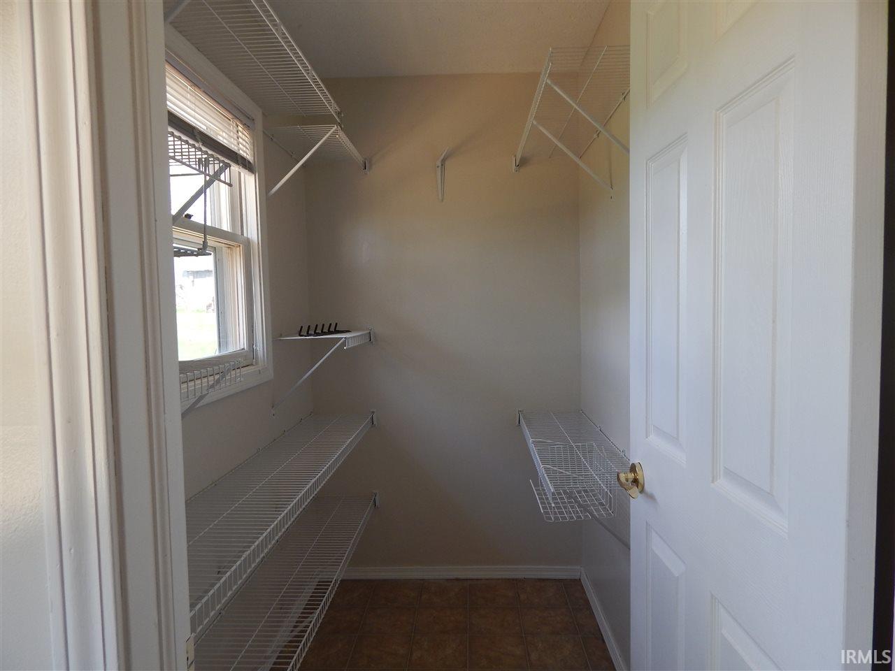 167 Anderson Road Bedford, IN 47421 - Photo 8 of 18 Gallery Image 8