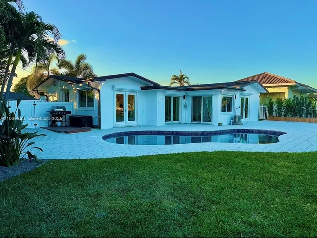 $4,998 | 806 Argonaut Island, Unit 2, Dania Beach, FL 33004