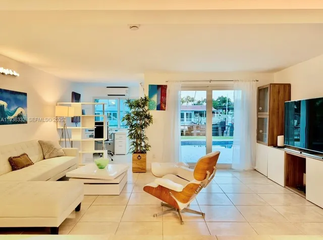 $4,998 | 806 Argonaut Island, Unit 2, Dania Beach, FL 33004