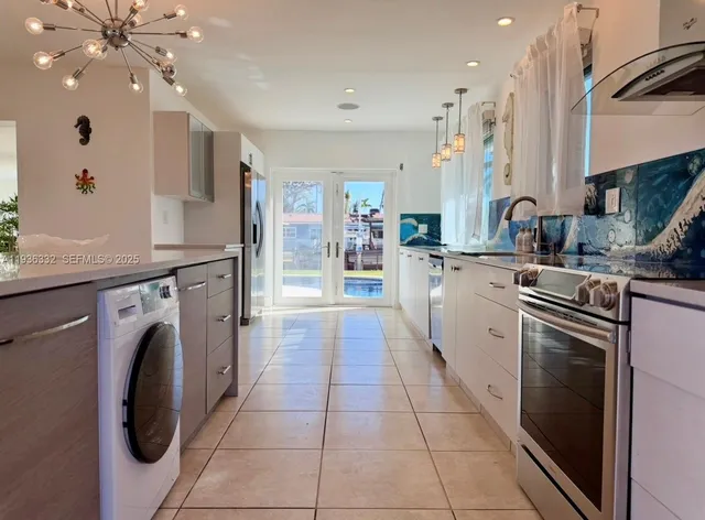 $4,898 | 806 Argonaut Island, Unit 2, Dania Beach, FL 33004