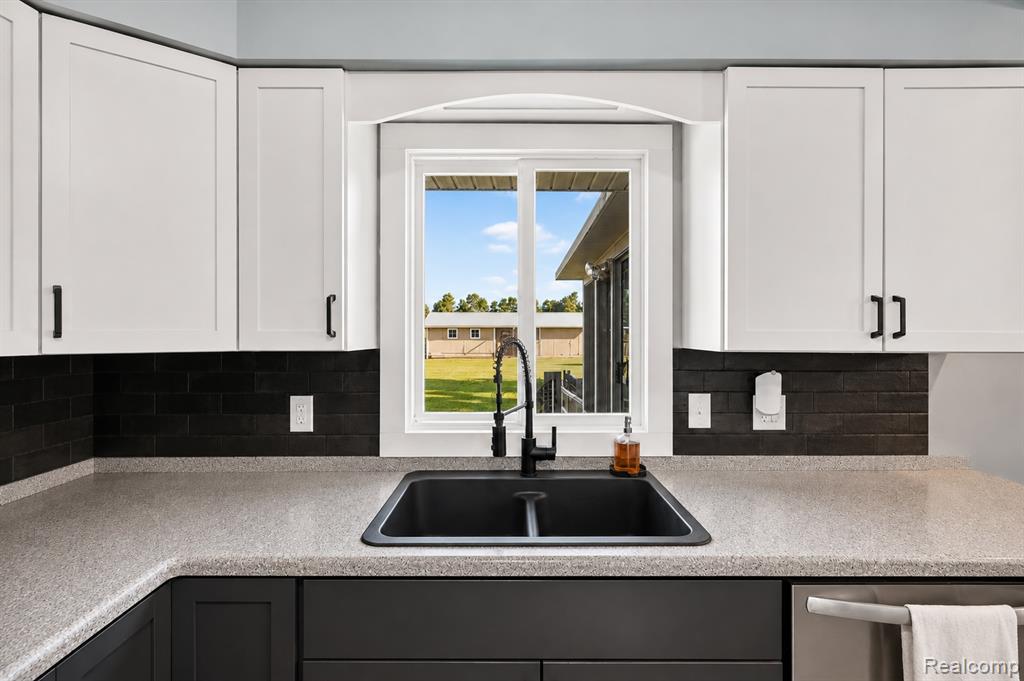 4152 Allen Road Tecumseh, MI 49286 - Photo 10 of 43 Gallery Image 10