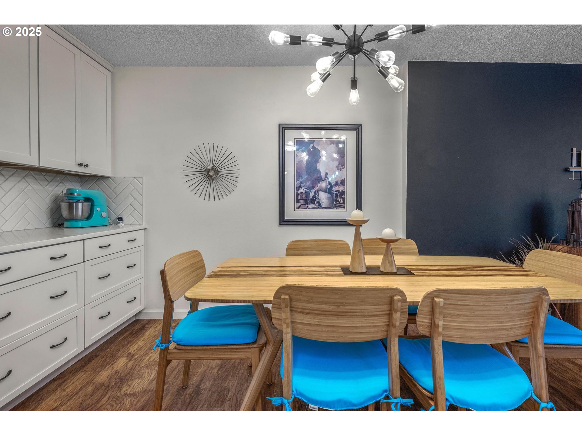 2393 Southwest Park Place, Unit 113 Portland, OR 97205 - Photo 11 of 46