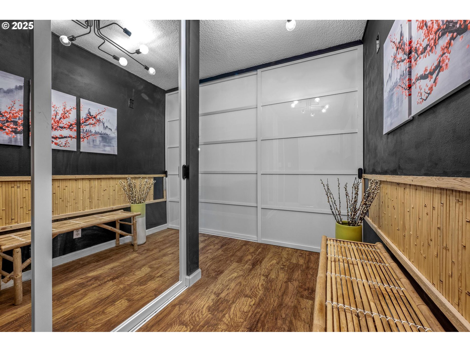 2393 Southwest Park Place, Unit 113 Portland, OR 97205 - Photo 34 of 46