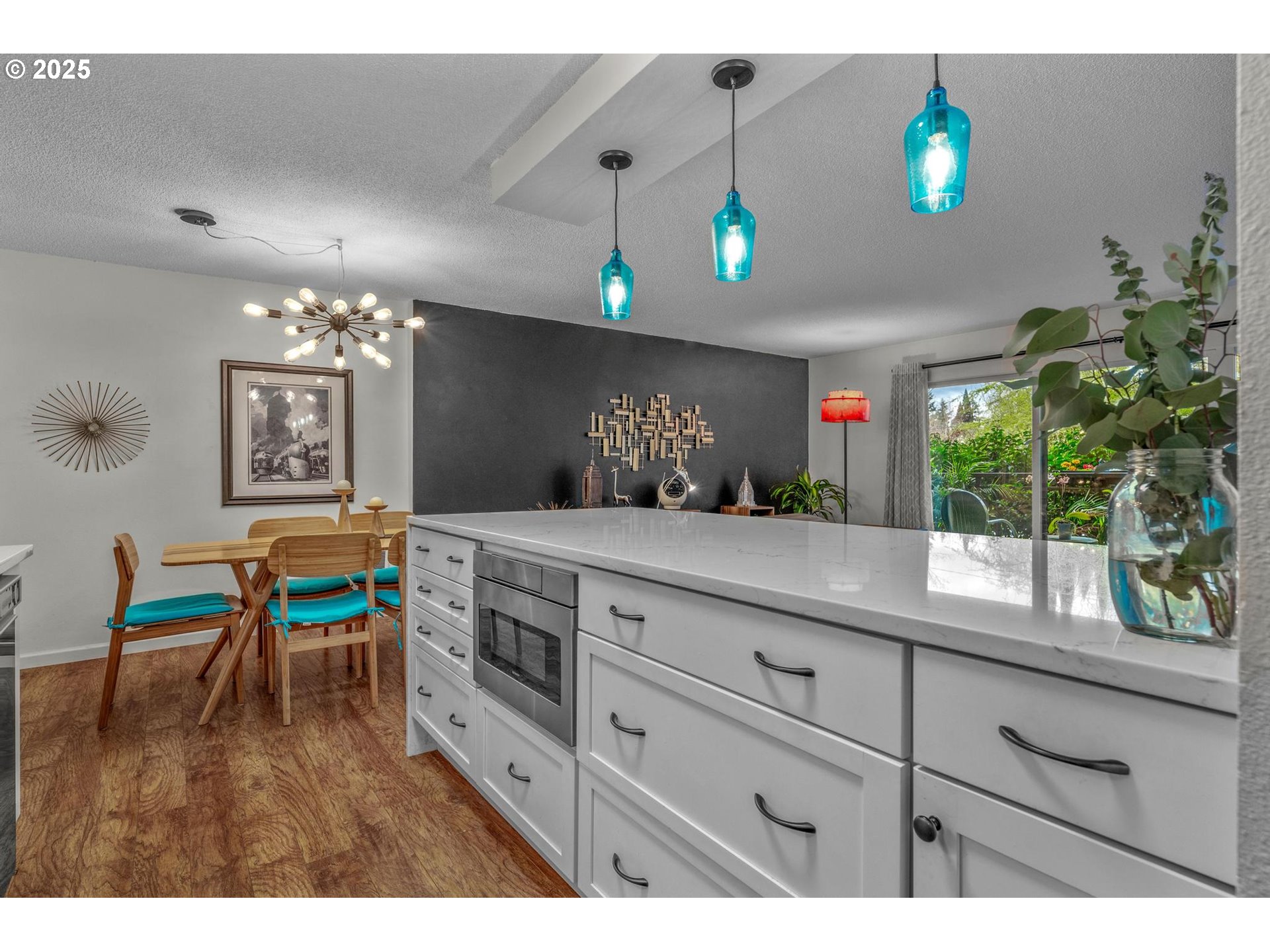 2393 Southwest Park Place, Unit 113 Portland, OR 97205 - Photo 8 of 46