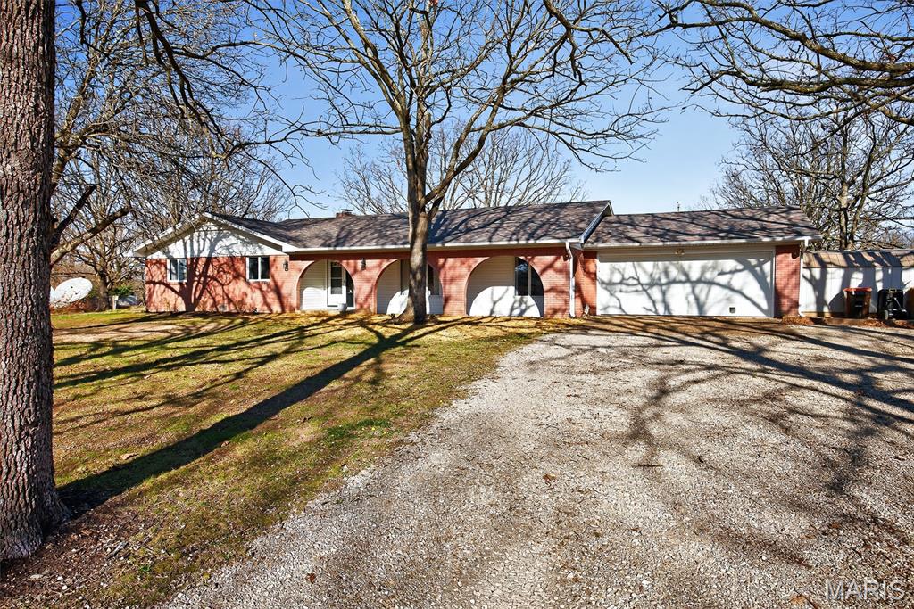 22762 Post Oak Lebanon, MO 65536 - Photo 29 of 41
