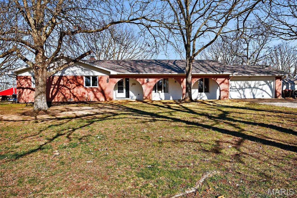22762 Post Oak Lebanon, MO 65536 - Photo 6 of 41